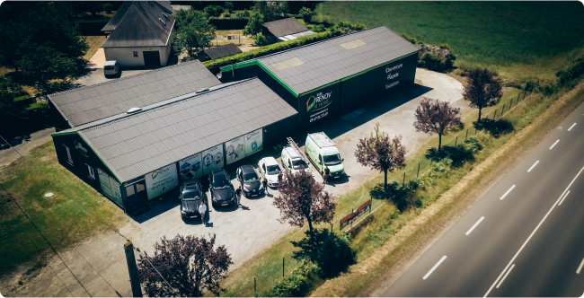 vue en drone du batiment renov at home